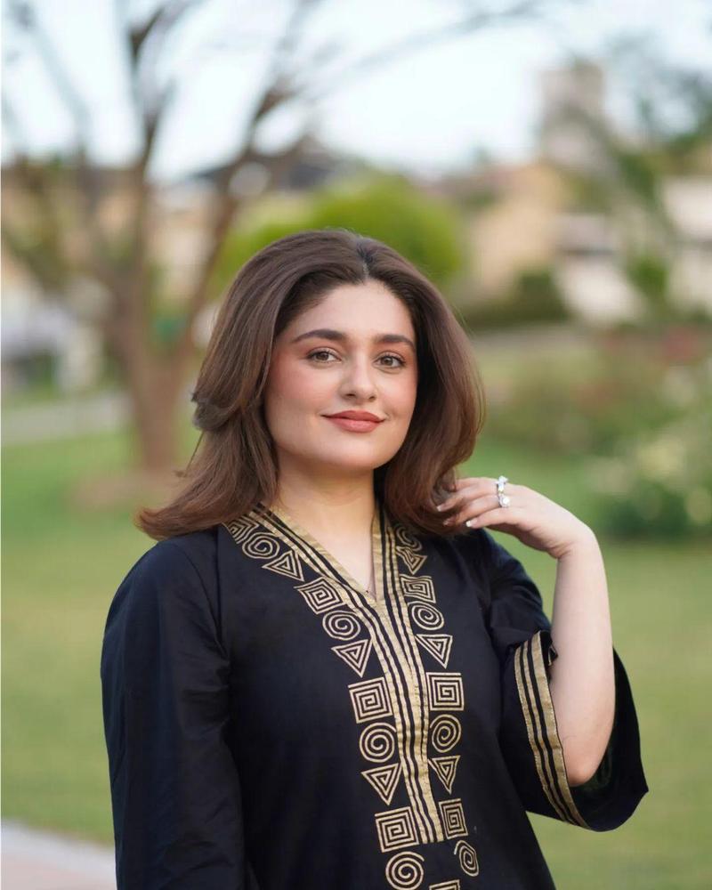 Linen Printed Shirt & Trouser Set for Women – Stitched 2 Piece Ready-to-Wear Suit