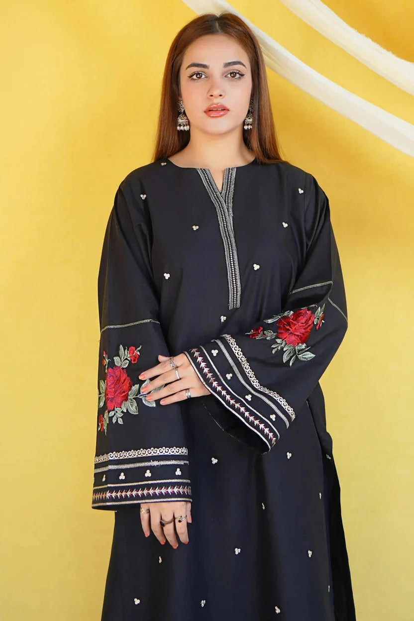 Black Embroidered Women's 2-Piece Dhanak Suit