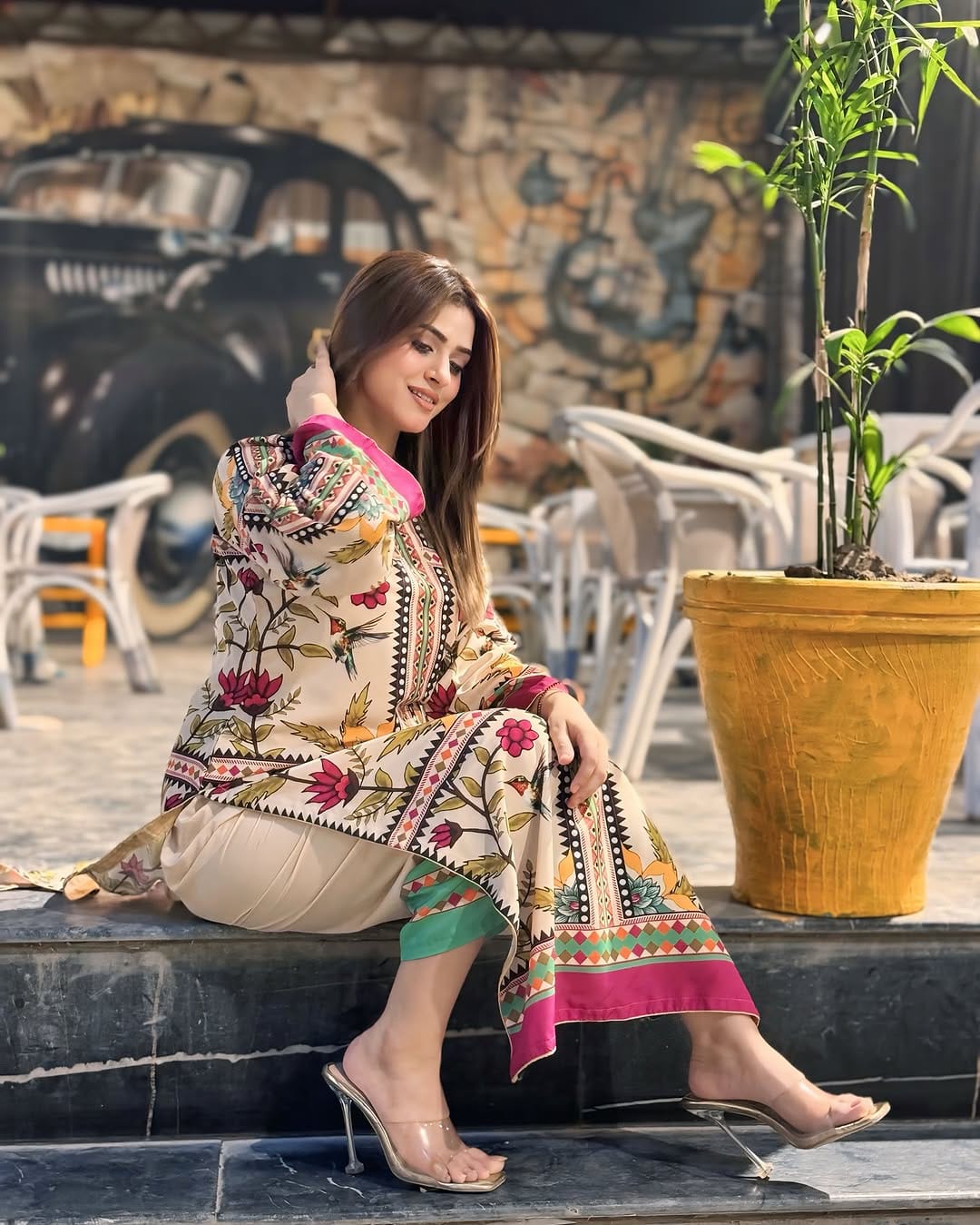 Printed Floral Swiss Lawn 2-Piece Suit for Women – White Long Shirt & Trouser Set