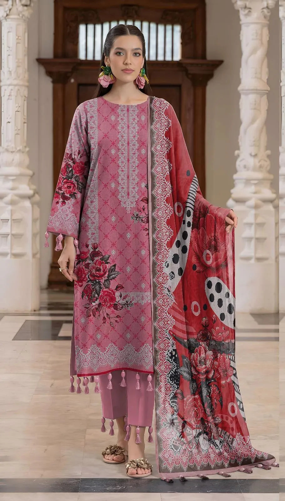 Peach Printed Lawn 3Pcs Women Suit Set