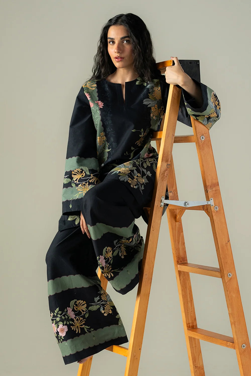 Women's Digital Printed Doria Lawn Co-Ord Set | 2 Piece Ready-to-Wear Summer Outfit