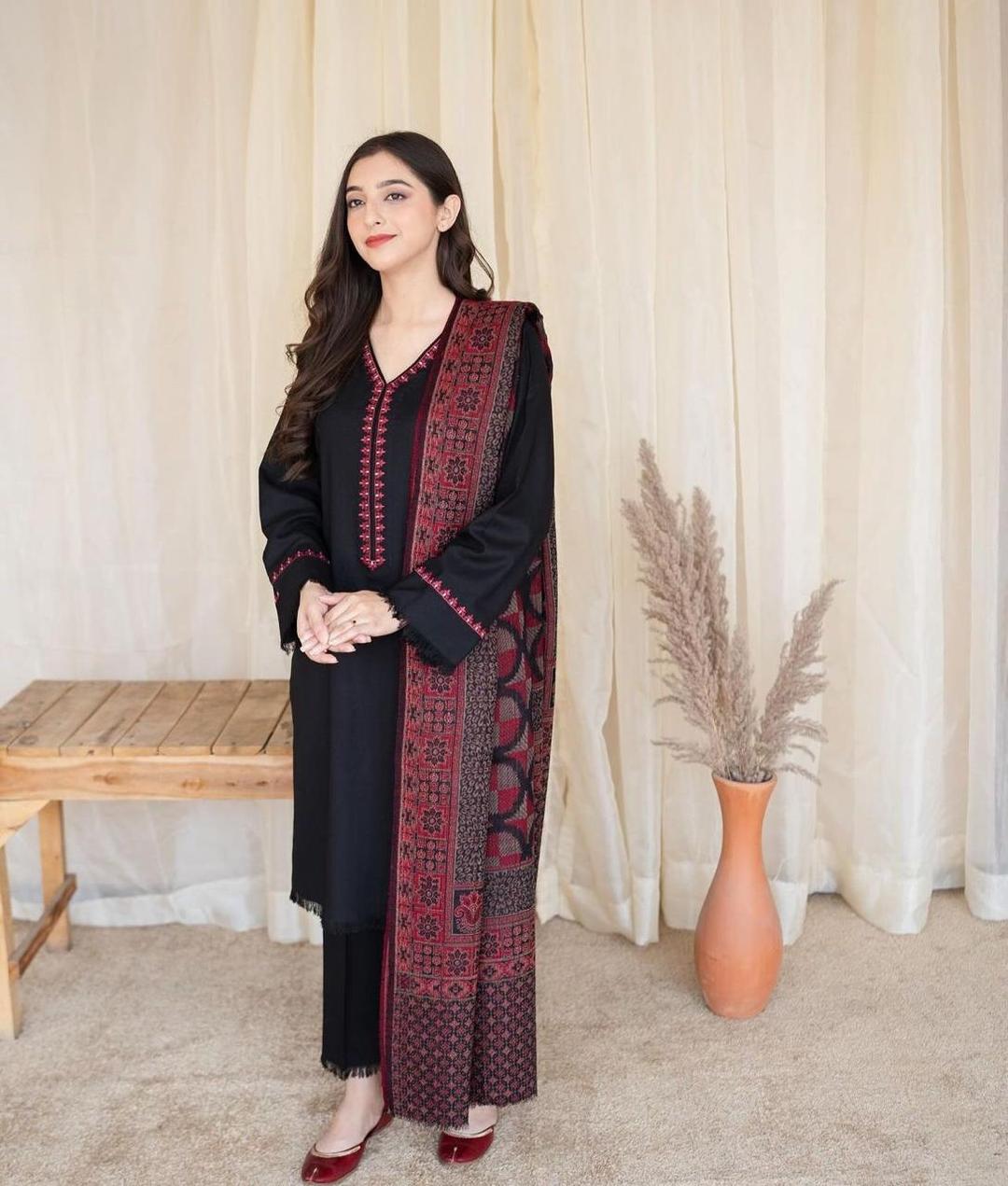 Black Embroidered Pashmina 3-Piece Suit for Women