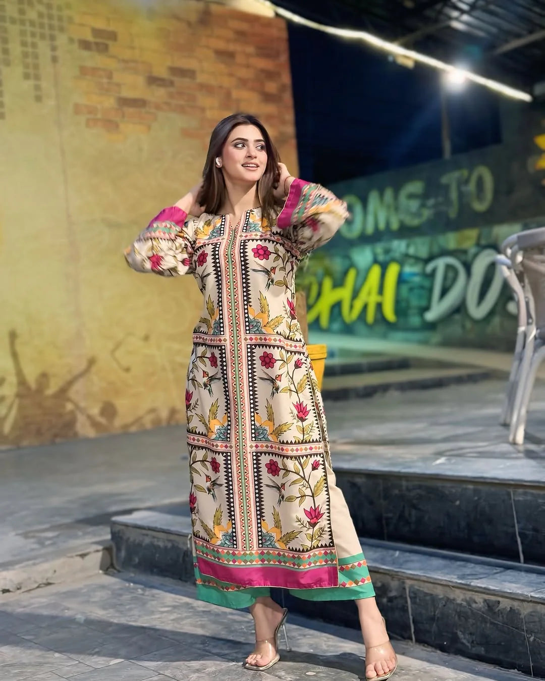 Printed Floral Swiss Lawn 2-Piece Suit for Women – White Long Shirt & Trouser Set