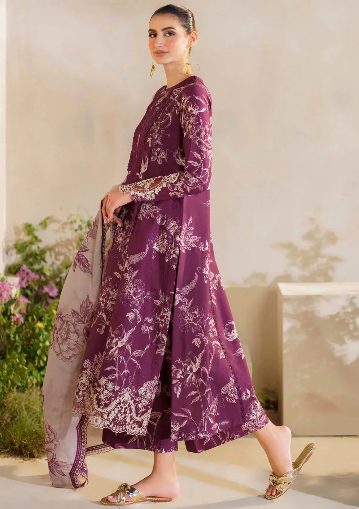 Purple Floral Printed Lawn 3 Piece Suit with Chiffon Dupatta for Women